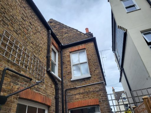 Fascia Soffit and Guttering Replacement Kingston Upon Thames
Black UPVC Fascia With Black High Capacity Guttering